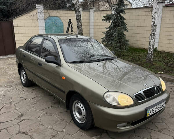 Зеленый Дэу Сенс, объемом двигателя 1.3 л и пробегом 142 тыс. км за 3000 $, фото 1 на Automoto.ua