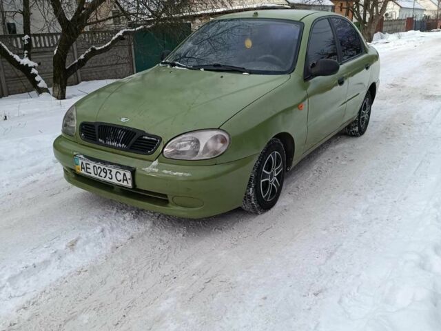 Зеленый Дэу Сенс, объемом двигателя 1.5 л и пробегом 100 тыс. км за 1350 $, фото 1 на Automoto.ua