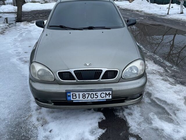 Зеленый Дэу Сенс, объемом двигателя 1.3 л и пробегом 220 тыс. км за 2000 $, фото 1 на Automoto.ua