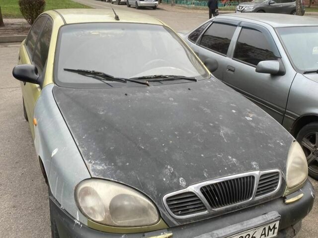 Зеленый Дэу Сенс, объемом двигателя 1.4 л и пробегом 250 тыс. км за 450 $, фото 1 на Automoto.ua