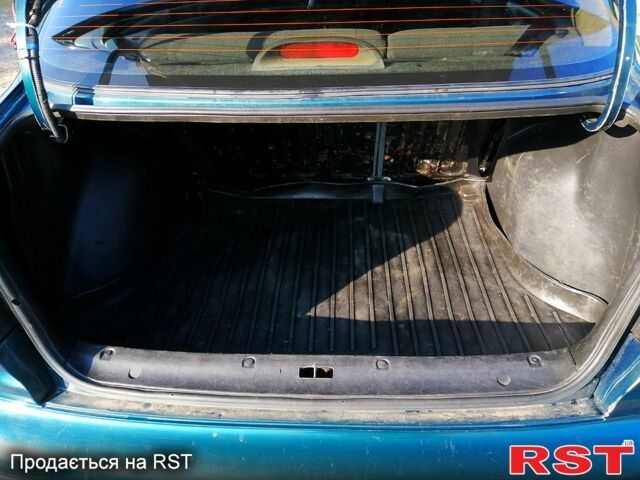 Зеленый Дэу Сенс, объемом двигателя 1.3 л и пробегом 70 тыс. км за 1100 $, фото 1 на Automoto.ua