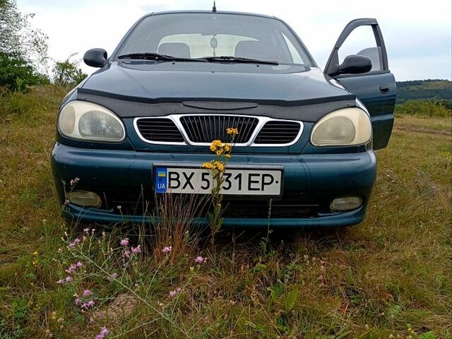 Зеленый Дэу Сенс, объемом двигателя 1.3 л и пробегом 200 тыс. км за 1800 $, фото 1 на Automoto.ua