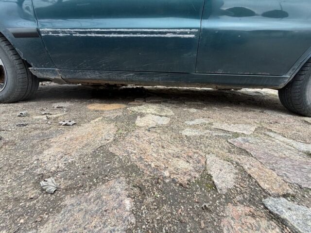 Зеленый Дэу Сенс, объемом двигателя 1.5 л и пробегом 450 тыс. км за 1200 $, фото 1 на Automoto.ua