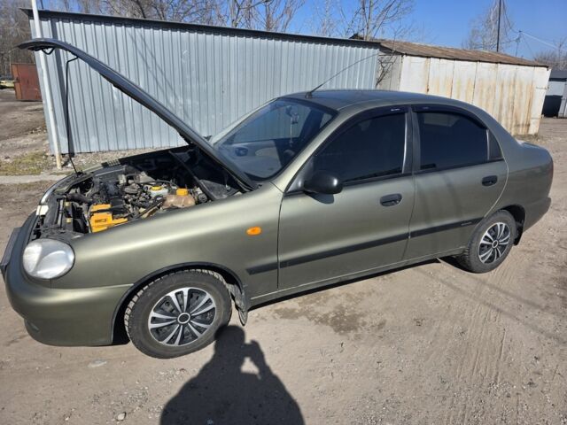 Зеленый Дэу Сенс, объемом двигателя 1.5 л и пробегом 157 тыс. км за 3300 $, фото 1 на Automoto.ua