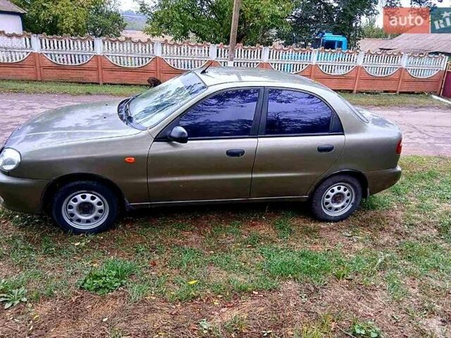 Зеленый Дэу Сенс, объемом двигателя 1.3 л и пробегом 200 тыс. км за 1400 $, фото 1 на Automoto.ua
