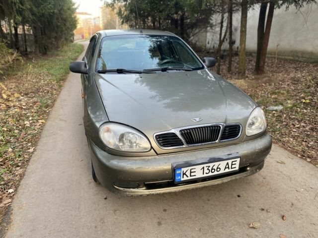 Зеленый Дэу Сенс, объемом двигателя 1.5 л и пробегом 290 тыс. км за 1400 $, фото 1 на Automoto.ua