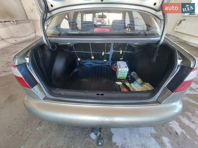 Зелений Деу Сенс, об'ємом двигуна 1.3 л та пробігом 142 тис. км за 3600 $, фото 1 на Automoto.ua