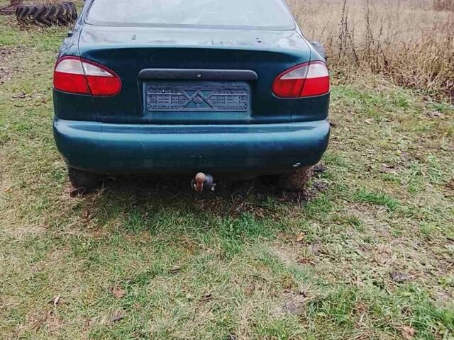 Зеленый Дэу Сенс, объемом двигателя 1.6 л и пробегом 24 тыс. км за 710 $, фото 1 на Automoto.ua