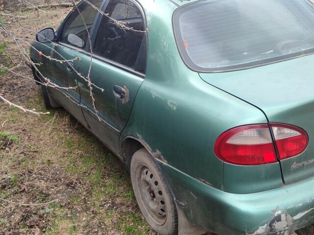 Зеленый Дэу Сенс, объемом двигателя 1.3 л и пробегом 350 тыс. км за 790 $, фото 1 на Automoto.ua