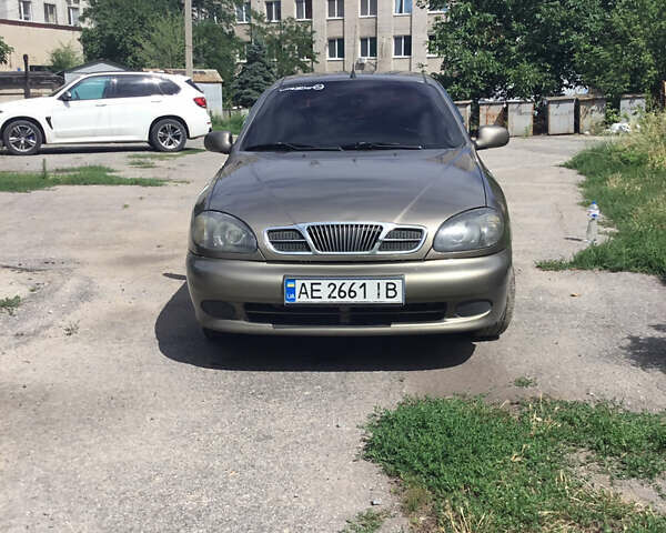 Зеленый Дэу Сенс, объемом двигателя 1.3 л и пробегом 330 тыс. км за 2500 $, фото 1 на Automoto.ua