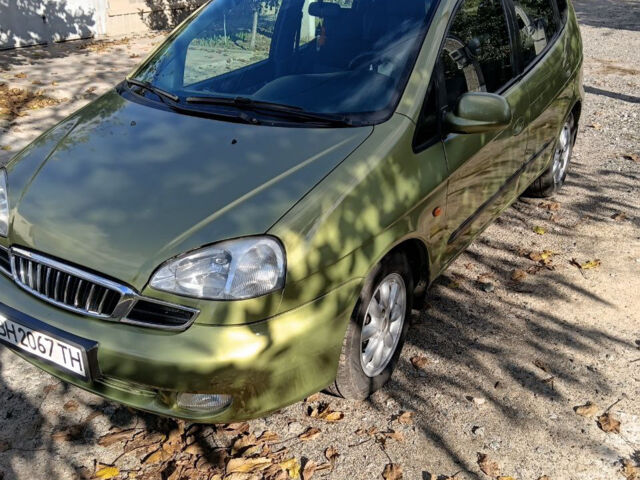 Зелений Деу Такума, об'ємом двигуна 2 л та пробігом 258 тис. км за 3000 $, фото 1 на Automoto.ua