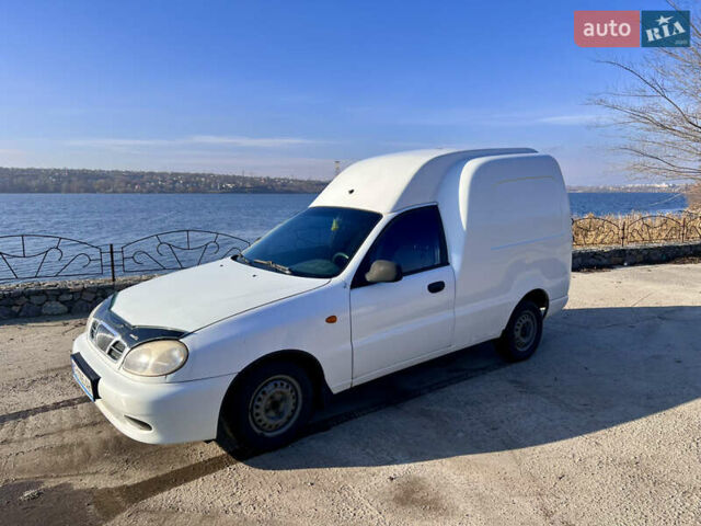 Белый Дэу Lanos Cargo, объемом двигателя 1.5 л и пробегом 368 тыс. км за 2200 $, фото 1 на Automoto.ua