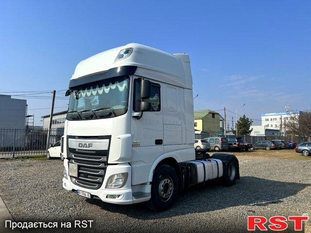 Білий Даф 105.460, об'ємом двигуна 12.9 л та пробігом 0 тис. км за 17000 $, фото 1 на Automoto.ua