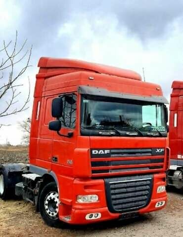 Червоний Даф 200, об'ємом двигуна 13 л та пробігом 110 тис. км за 14300 $, фото 1 на Automoto.ua