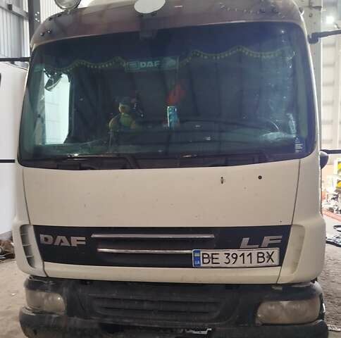 Белый Даф 45, объемом двигателя 6.69 л и пробегом 800 тыс. км за 14500 $, фото 1 на Automoto.ua