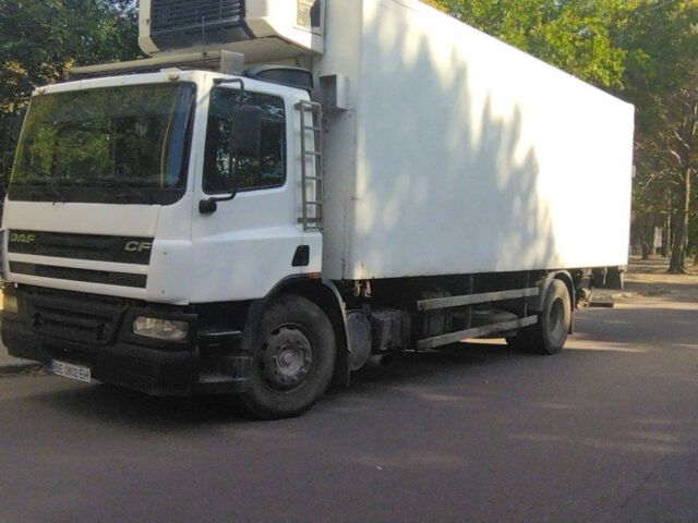 Белый Даф 75, объемом двигателя 9.2 л и пробегом 150 тыс. км за 11500 $, фото 1 на Automoto.ua