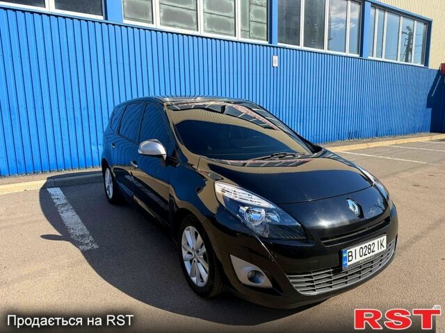 Білий Даф 95, об'ємом двигуна 0 л та пробігом 1 тис. км за 11000 $, фото 1 на Automoto.ua