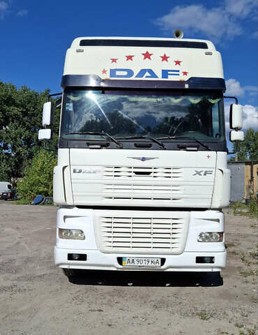 Белый Даф 95, объемом двигателя 0 л и пробегом 990 тыс. км за 8200 $, фото 1 на Automoto.ua