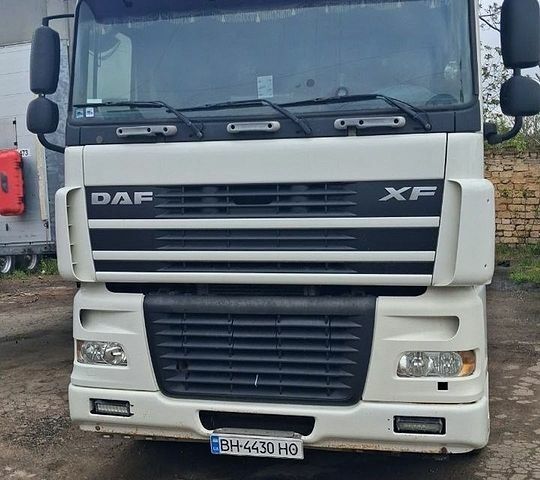 Белый Даф 95, объемом двигателя 0 л и пробегом 10 тыс. км за 9500 $, фото 1 на Automoto.ua