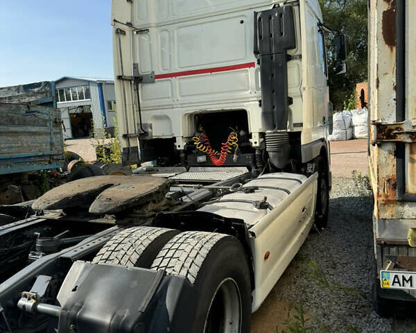 Белый Даф 95, объемом двигателя 12.58 л и пробегом 987 тыс. км за 10000 $, фото 1 на Automoto.ua