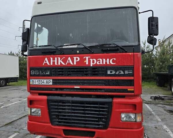 Красный Даф 95, объемом двигателя 0 л и пробегом 1 тыс. км за 6500 $, фото 1 на Automoto.ua