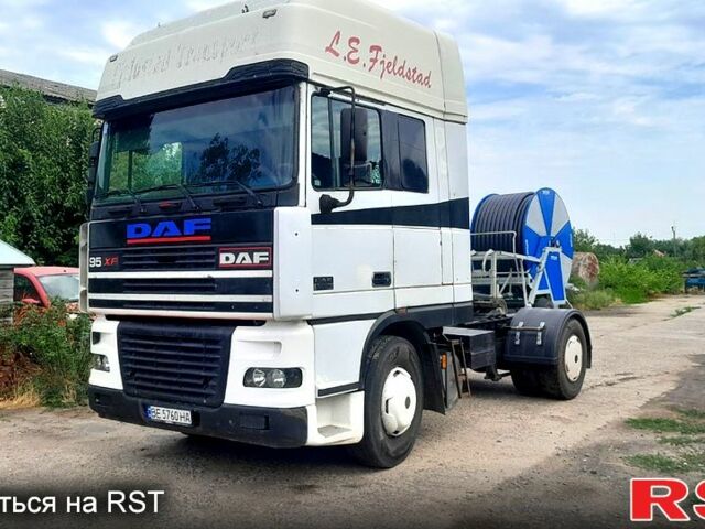 Серый Даф 95, объемом двигателя 12.6 л и пробегом 0 тыс. км за 4998 $, фото 1 на Automoto.ua