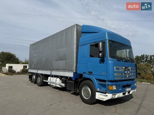 Синій Даф 95, об'ємом двигуна 11.6 л та пробігом 800 тис. км за 10500 $, фото 1 на Automoto.ua