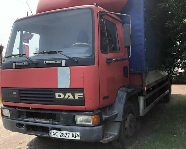 Красный Даф АЕ, объемом двигателя 5.9 л и пробегом 950 тыс. км за 7200 $, фото 1 на Automoto.ua