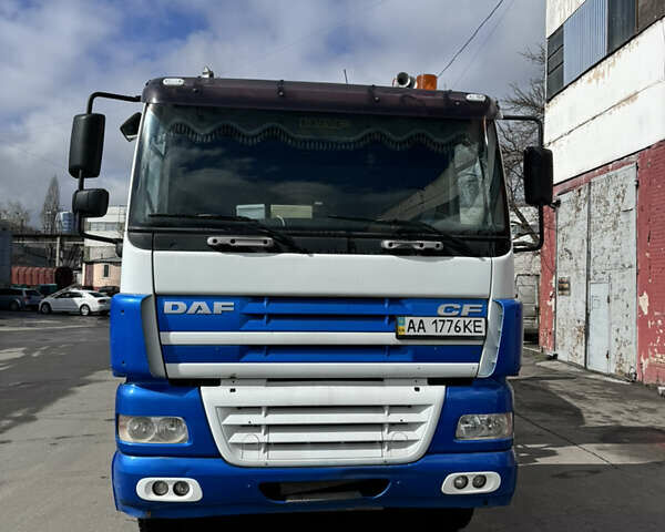 Білий Даф CF, об'ємом двигуна 12.58 л та пробігом 300 тис. км за 50000 $, фото 1 на Automoto.ua