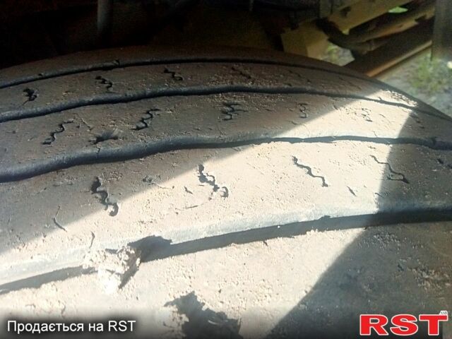 Білий Даф CF, об'ємом двигуна 12 л та пробігом 990 тис. км за 10000 $, фото 1 на Automoto.ua