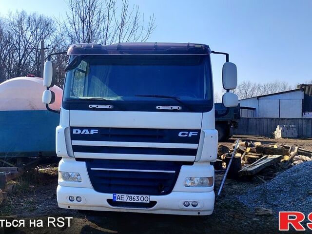Белый Даф СФ, объемом двигателя 0.13 л и пробегом 720 тыс. км за 25000 $, фото 1 на Automoto.ua