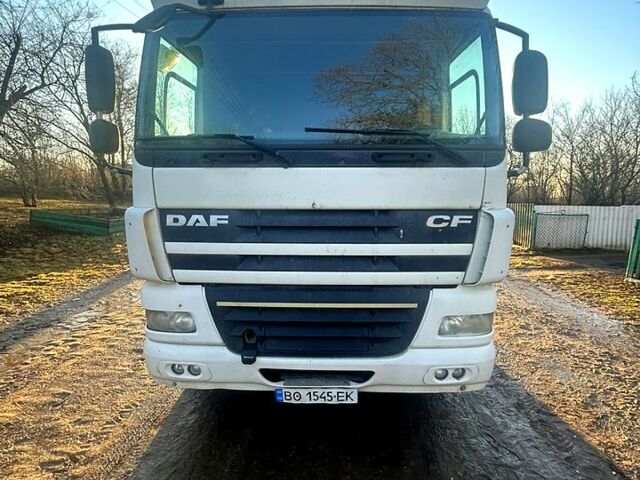 Белый Даф СФ, объемом двигателя 13 л и пробегом 900 тыс. км за 9000 $, фото 1 на Automoto.ua