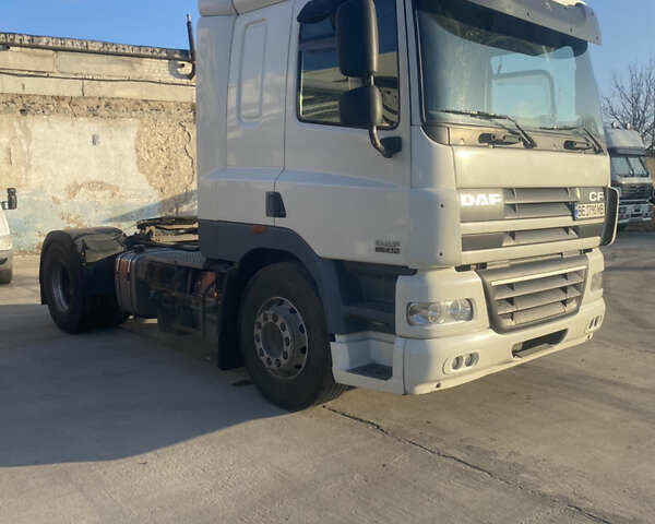 Білий Даф CF, об'ємом двигуна 12.9 л та пробігом 920 тис. км за 18500 $, фото 1 на Automoto.ua