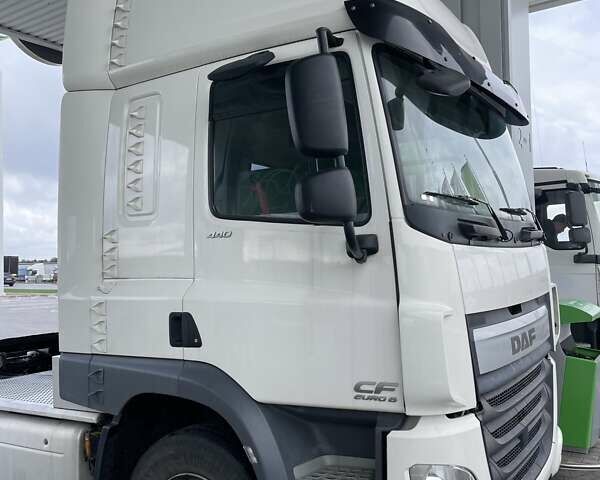 Білий Даф CF, об'ємом двигуна 0 л та пробігом 800 тис. км за 18000 $, фото 1 на Automoto.ua
