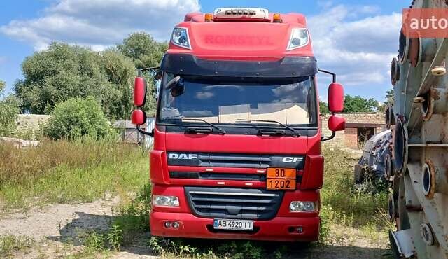 Червоний Даф CF, об'ємом двигуна 12.9 л та пробігом 900 тис. км за 28000 $, фото 1 на Automoto.ua