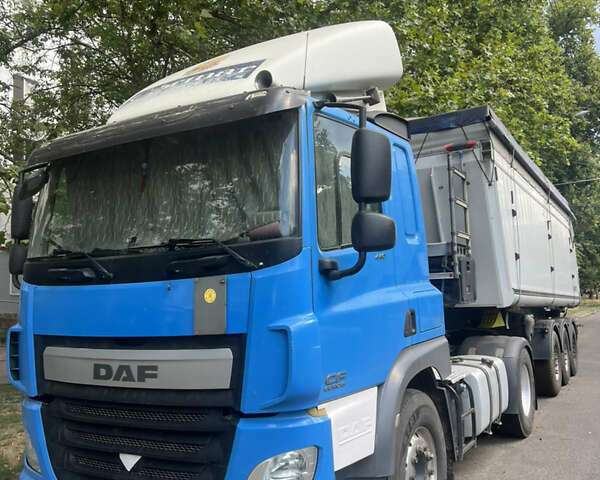 Синий Даф СФ, объемом двигателя 10.84 л и пробегом 800 тыс. км за 32000 $, фото 1 на Automoto.ua