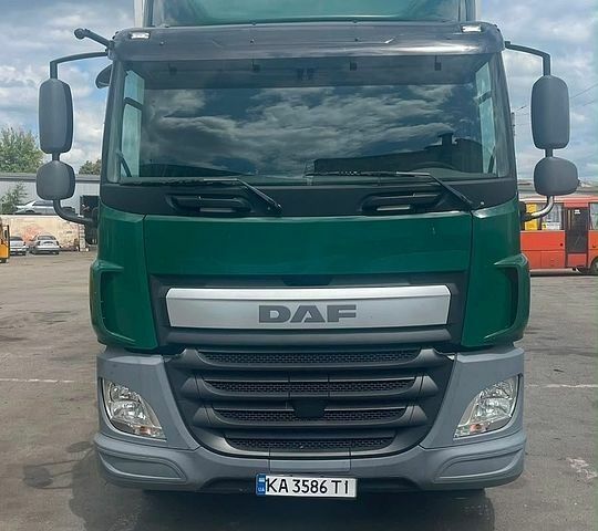 Зелений Даф CF, об'ємом двигуна 6.7 л та пробігом 352 тис. км за 66440 $, фото 1 на Automoto.ua