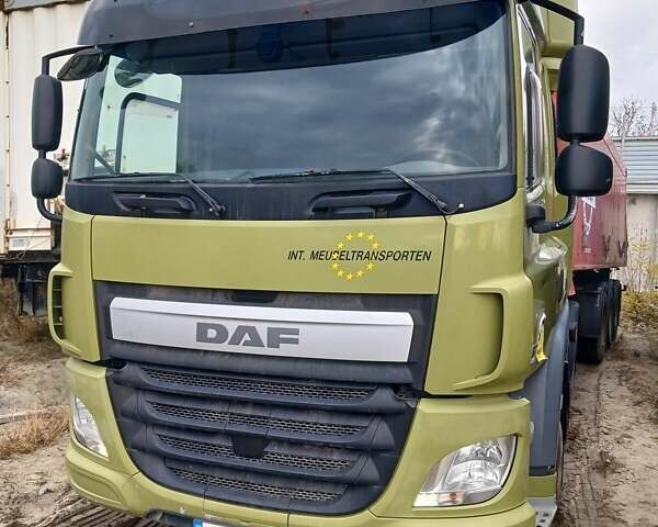 Зеленый Даф СФ, объемом двигателя 10.8 л и пробегом 869 тыс. км за 22000 $, фото 1 на Automoto.ua