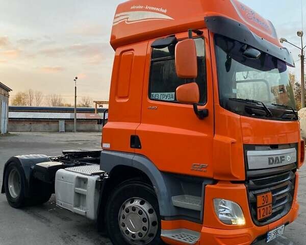 Оранжевый Даф СФ, объемом двигателя 10.8 л и пробегом 710 тыс. км за 26000 $, фото 1 на Automoto.ua