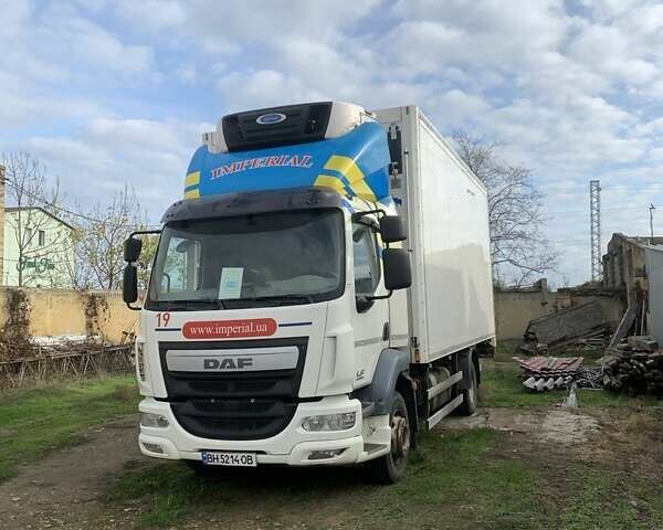 Белый Даф ФА, объемом двигателя 6.7 л и пробегом 245 тыс. км за 35500 $, фото 1 на Automoto.ua