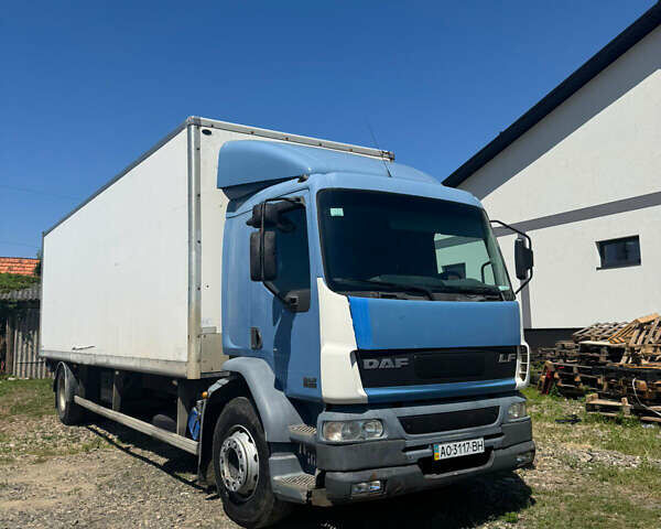 Синий Даф ФА, объемом двигателя 5.9 л и пробегом 1 тыс. км за 13000 $, фото 1 на Automoto.ua