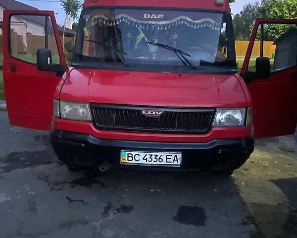 Красный Даф ЛДВ Конвой, объемом двигателя 2.4 л и пробегом 300 тыс. км за 2700 $, фото 1 на Automoto.ua