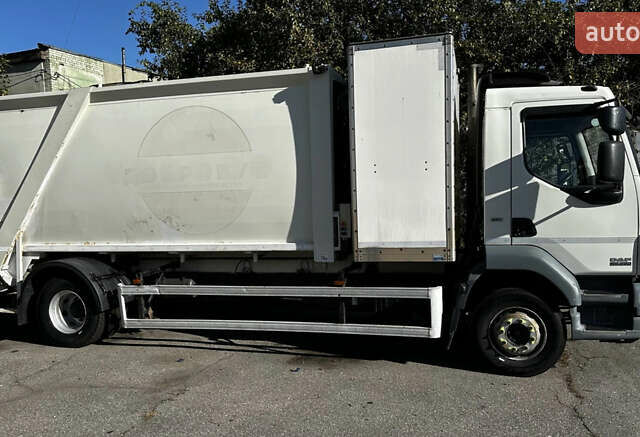 Білий Даф LF, об'ємом двигуна 7.1 л та пробігом 200 тис. км за 44000 $, фото 1 на Automoto.ua