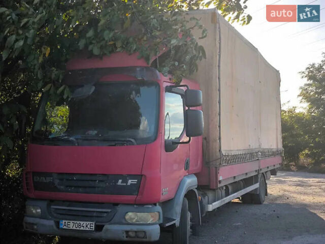 Червоний Даф LF, об'ємом двигуна 6.69 л та пробігом 580 тис. км за 9850 $, фото 1 на Automoto.ua