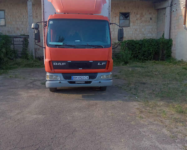 Червоний Даф LF, об'ємом двигуна 5.9 л та пробігом 638 тис. км за 12500 $, фото 1 на Automoto.ua