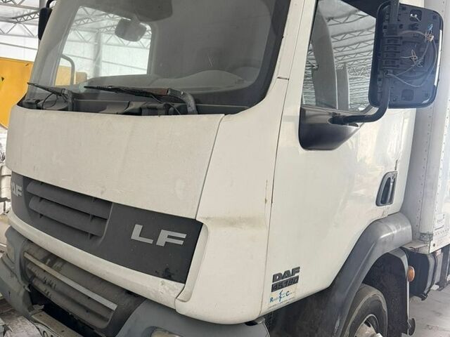 Даф ЛФ, объемом двигателя 0 л и пробегом 50 тыс. км за 10000 $, фото 1 на Automoto.ua