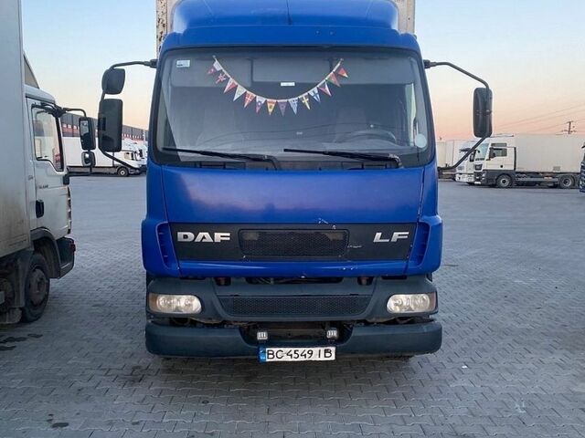 Синій Даф LF, об'ємом двигуна 5.88 л та пробігом 1 тис. км за 9000 $, фото 1 на Automoto.ua