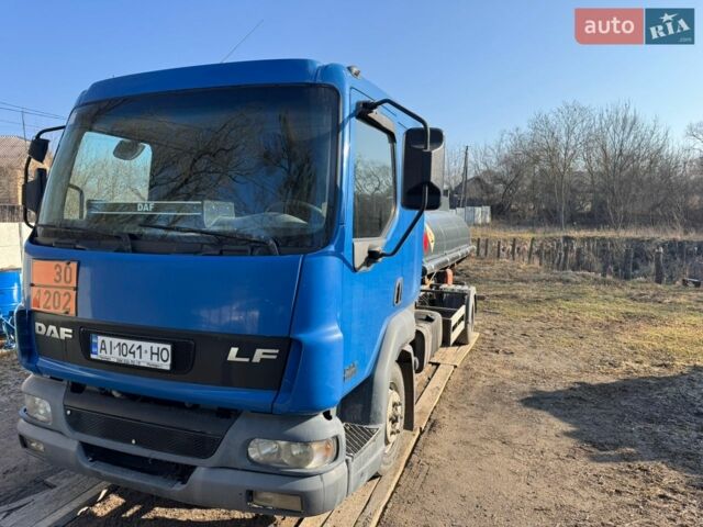 Синий Даф ЛФ, объемом двигателя 5.88 л и пробегом 440 тыс. км за 39900 $, фото 1 на Automoto.ua