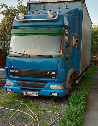 Синій Даф LF, об'ємом двигуна 5.88 л та пробігом 840 тис. км за 12700 $, фото 1 на Automoto.ua