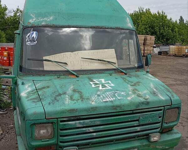 Зеленый Даф Лейланд, объемом двигателя 2.4 л и пробегом 299 тыс. км за 1100 $, фото 1 на Automoto.ua